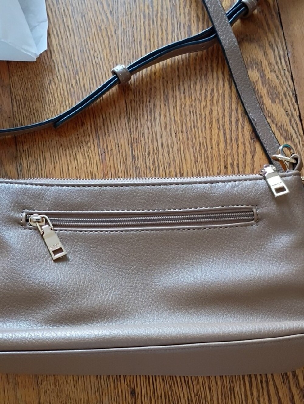 Amelie Galanti Brown Crossbody Bag - Adjustable Strap - Picture 3 of 6